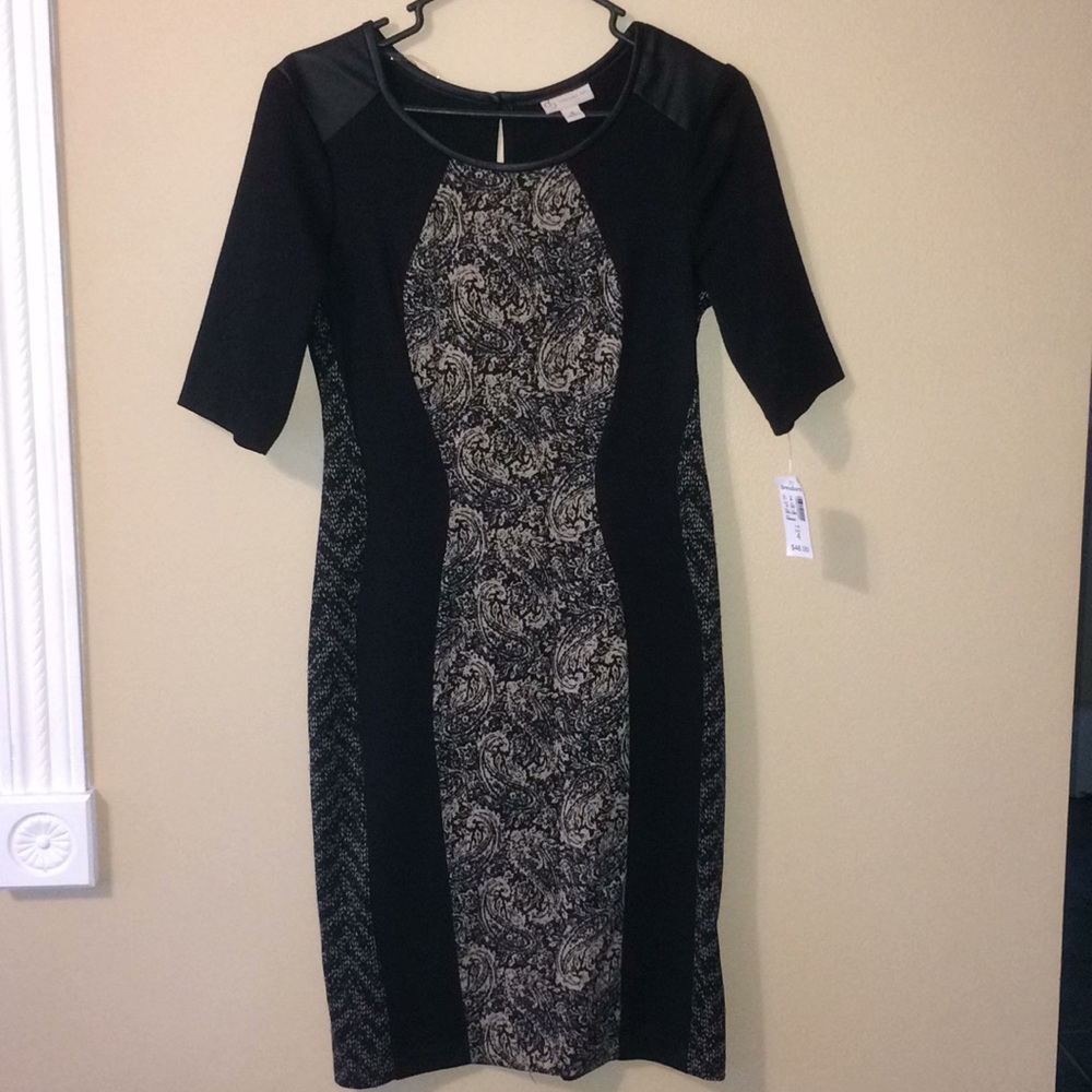 Dress Barn Black and beige slimming dress
